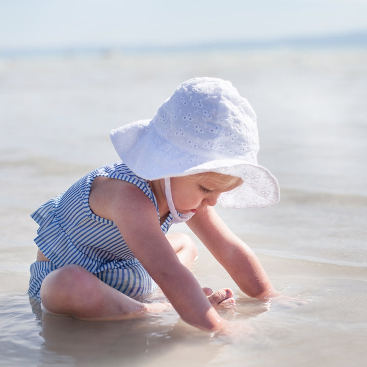 Flowered Eyelet Sunhat | White