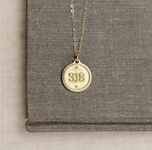 16" - Ephesians 3:18 (Petite Pendant Necklace)