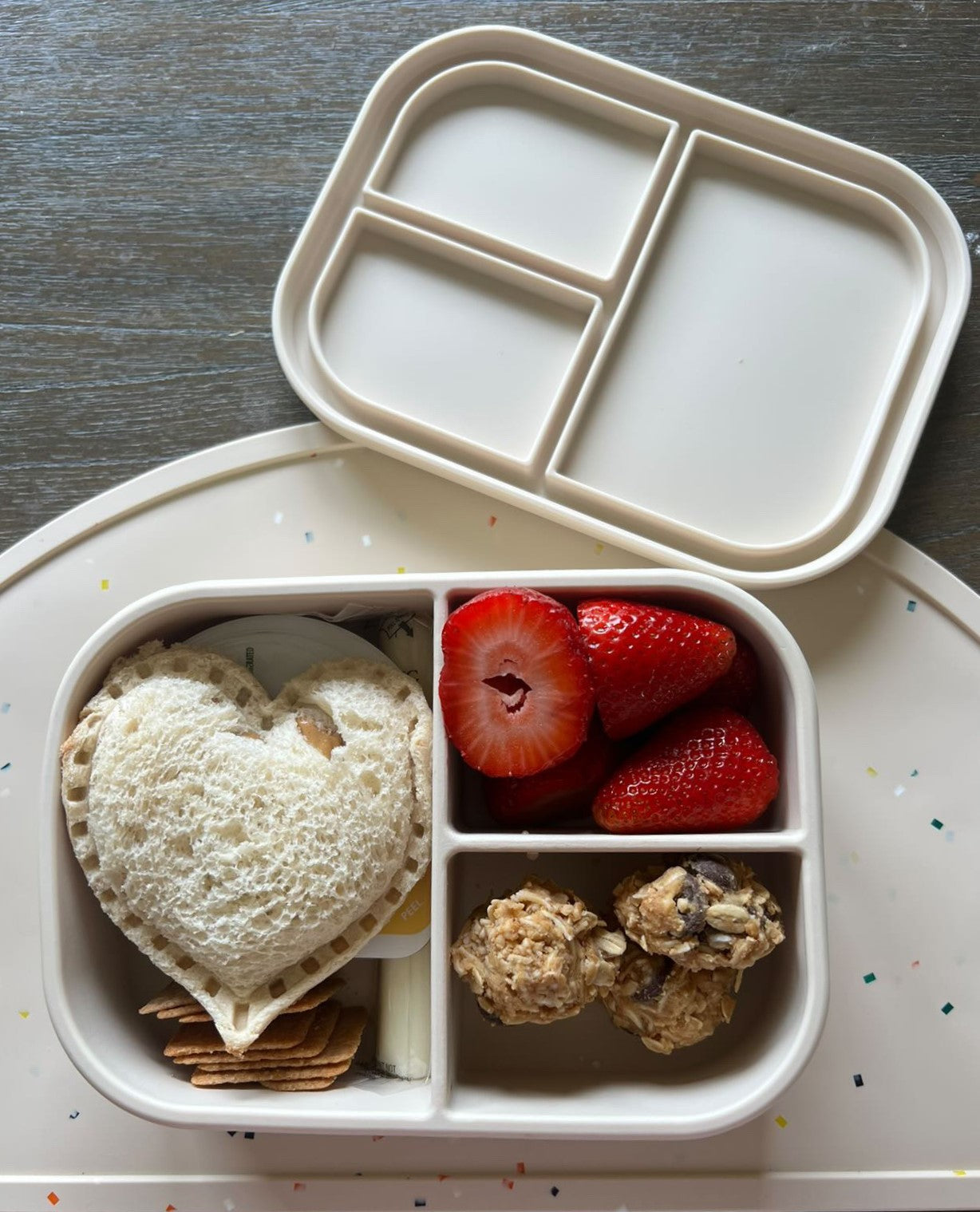 Ali + Oli Silicone Bento Box | Coconut