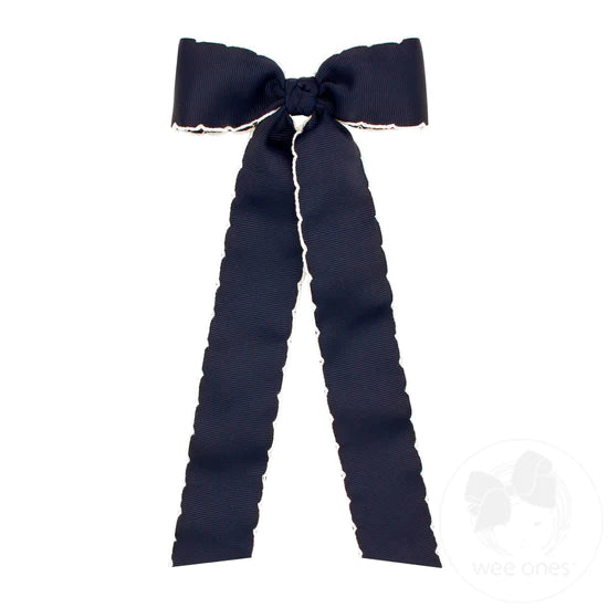 Medium Grosgrain Moonstitch Bowtie with Knot Wrap and Streamer Tails