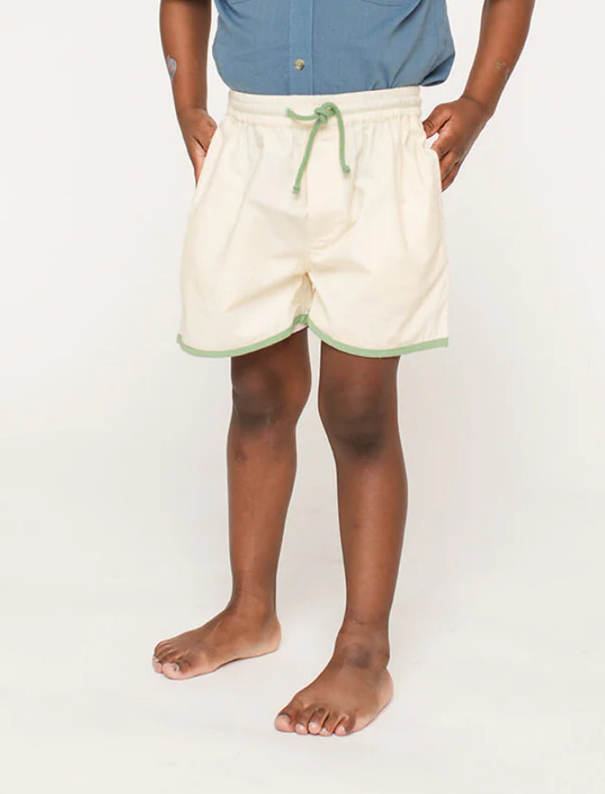 The Pop On Short | Cream w/Green Piping