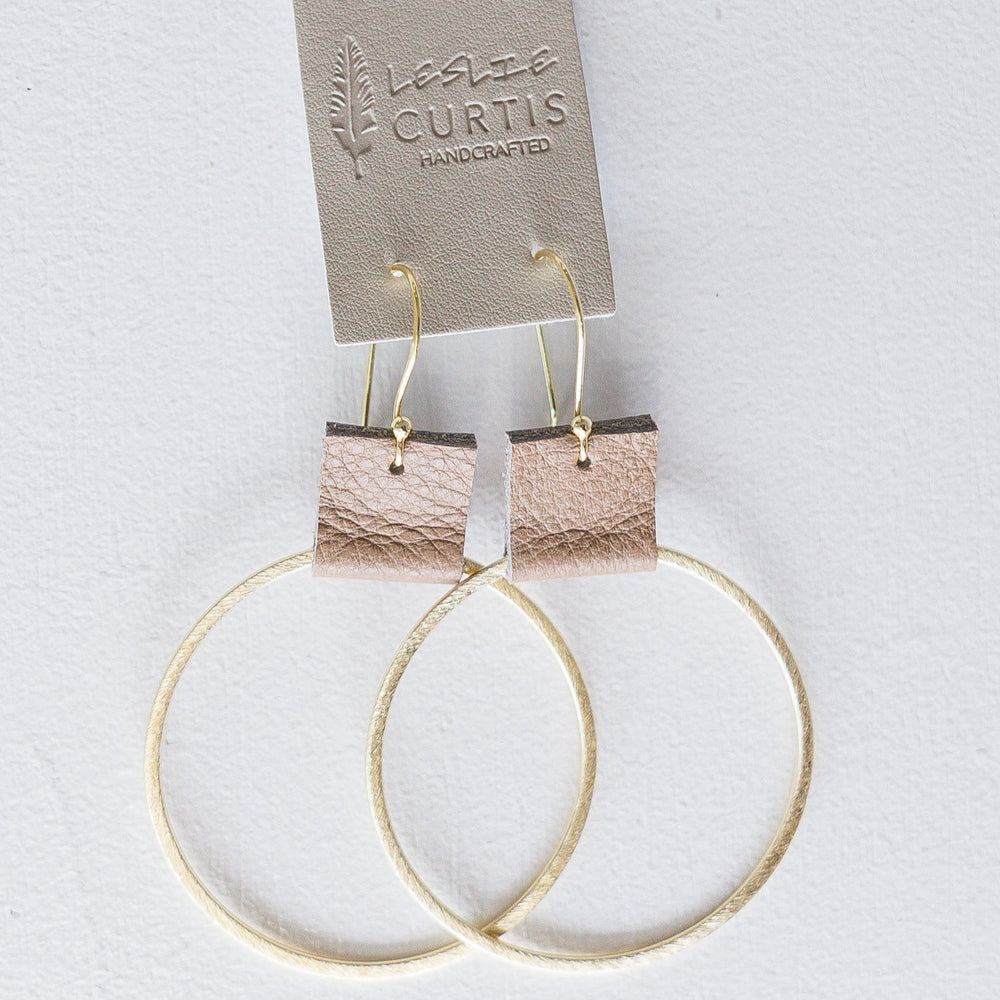 Laura Hoop Earrings | Taupe/Silver (2”)