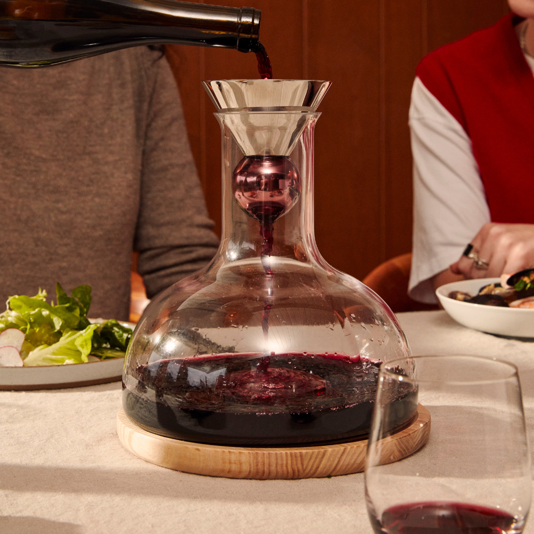 Holcomb Studio | Birdie Hand Blown Glass Wine Decanter