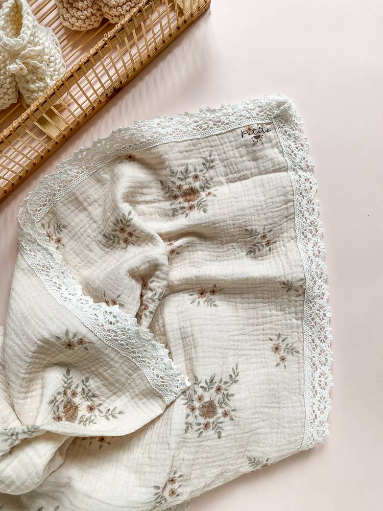 Muslin Swaddle | Delicate Vintage | Cream