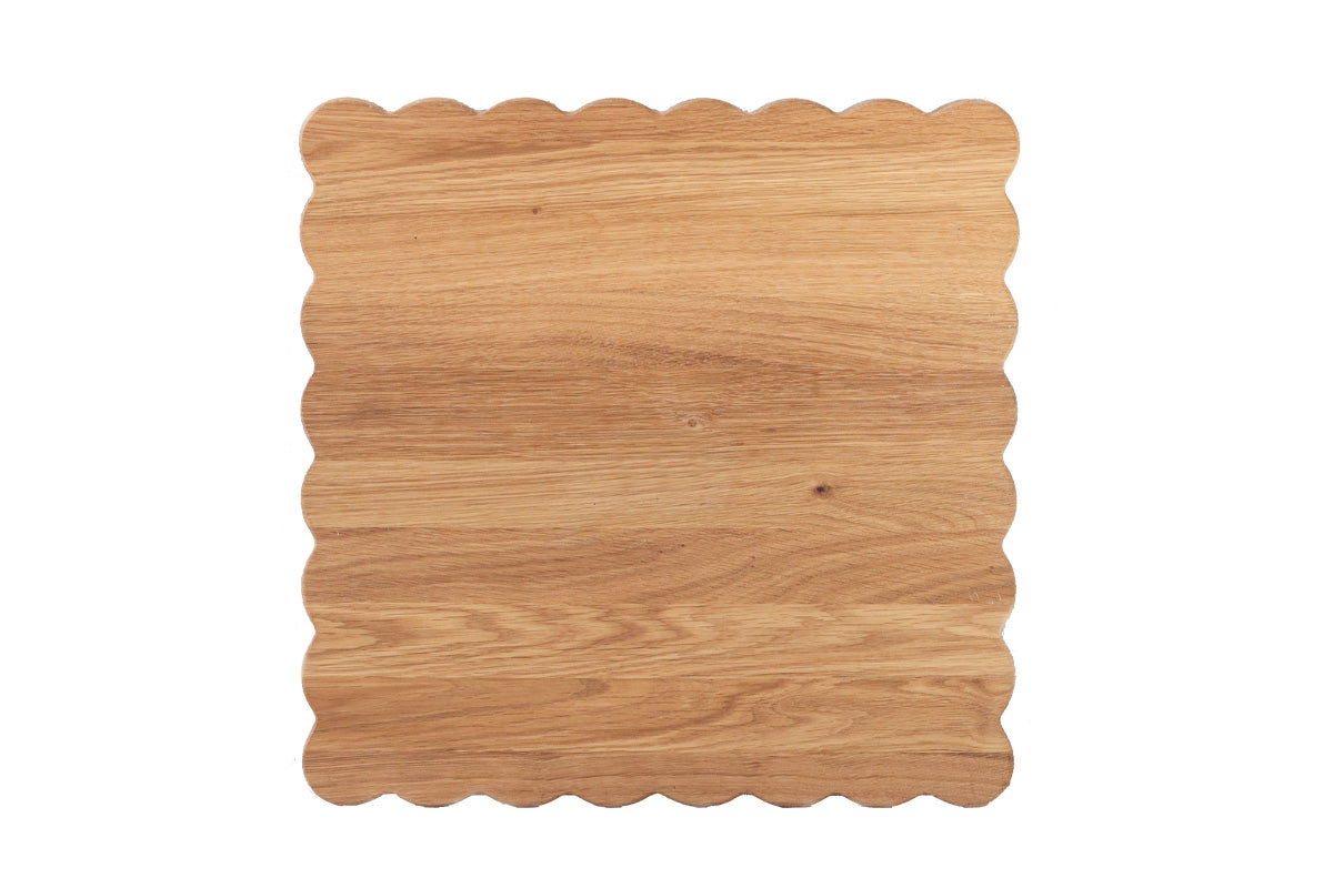 Square Scalloped Cutting Board | Large