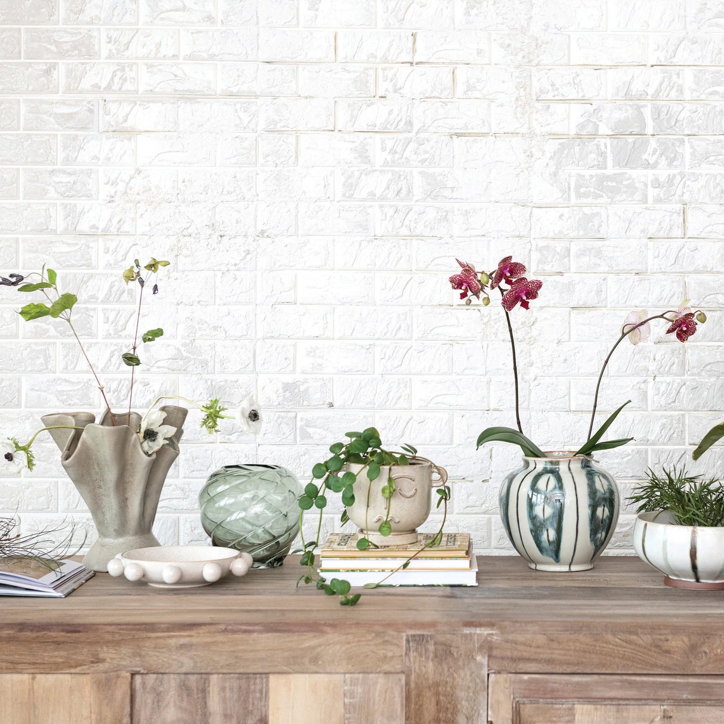 Stoneware Bowl w/ Orbs | Cream