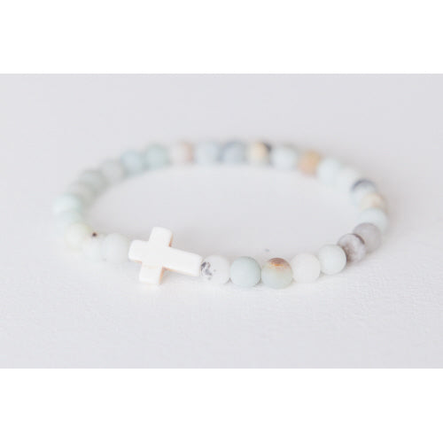 Landry | Cream cross + Amazonite beads stretchy 7"