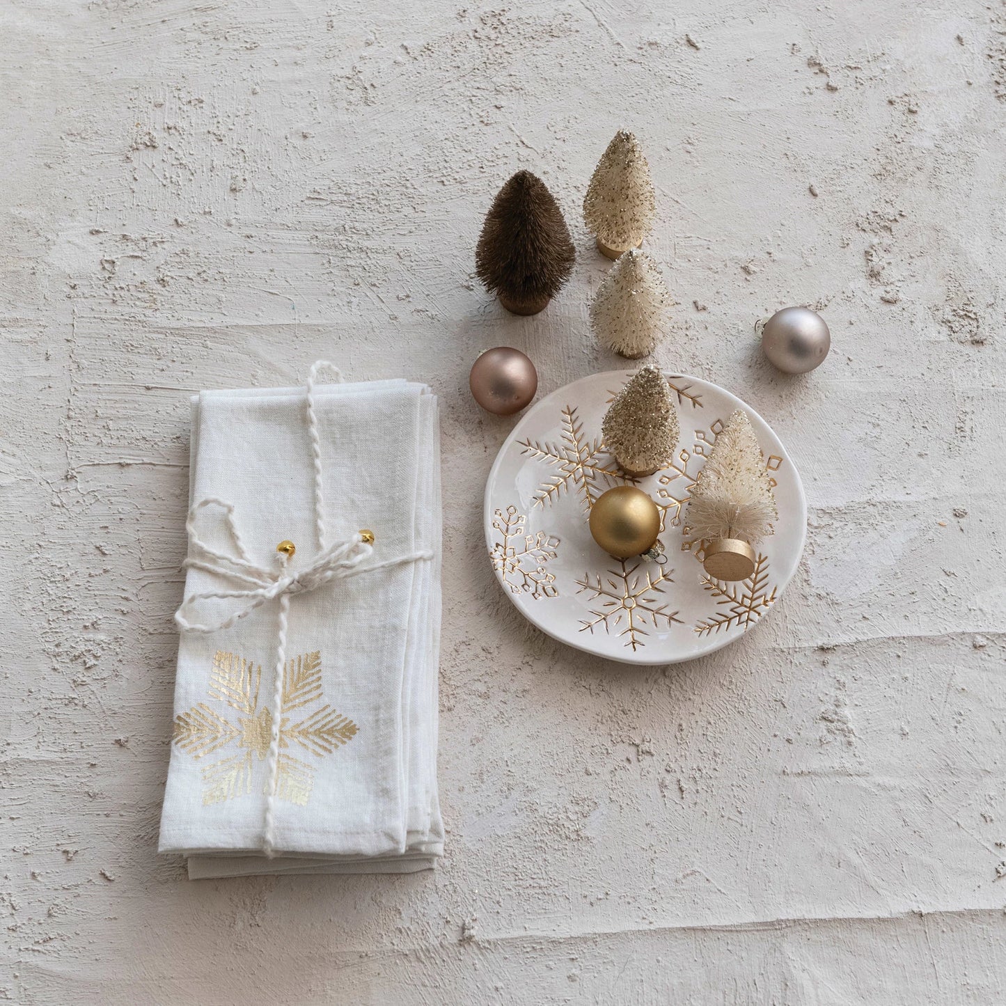 Stoneware Plate w/ Gold Electroplated Snowflakes